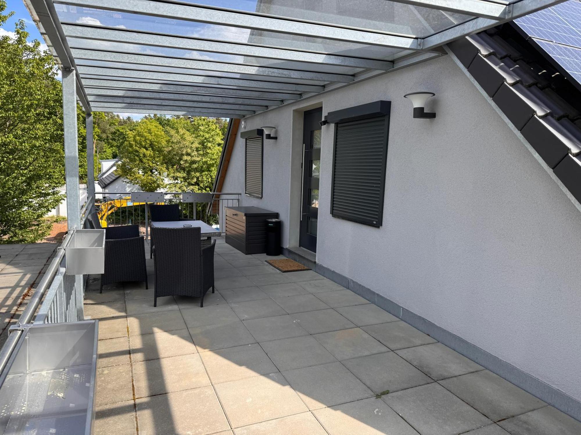 Moderne Ferienunterkunft/Wohnung Burgthann Exterior foto